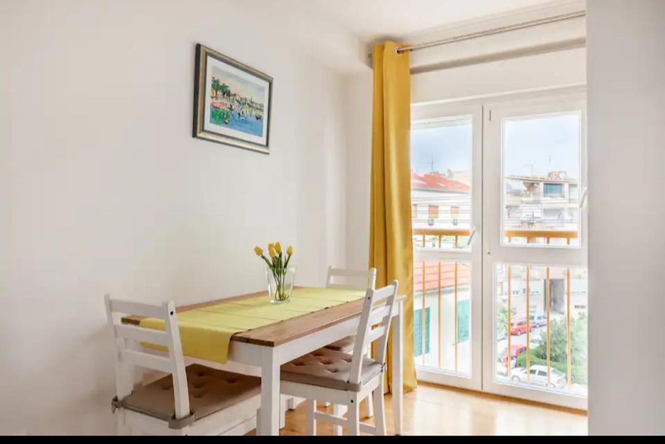 Mares Apartma Split